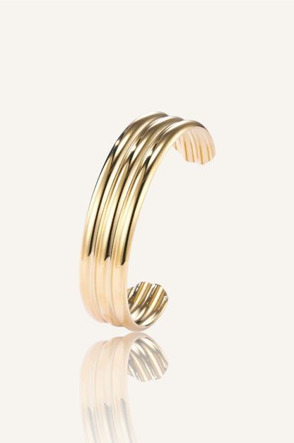 NEAVA ARMBAND
